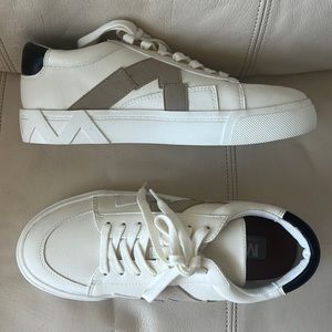 MIA Shoes sneakers